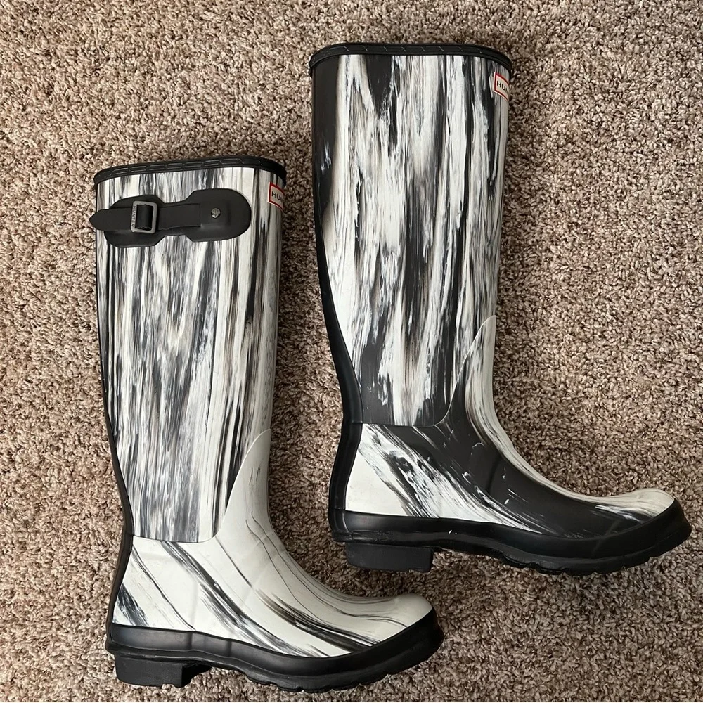 Hunter Limited Edition Original Nightfall Black/White Tall Rain Boots Size 9 - Picture 5 of 10